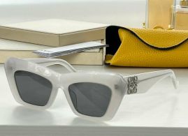 Picture of Loewe Sunglasses _SKUfw51902125fw